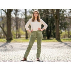 trenérky trávozelené a